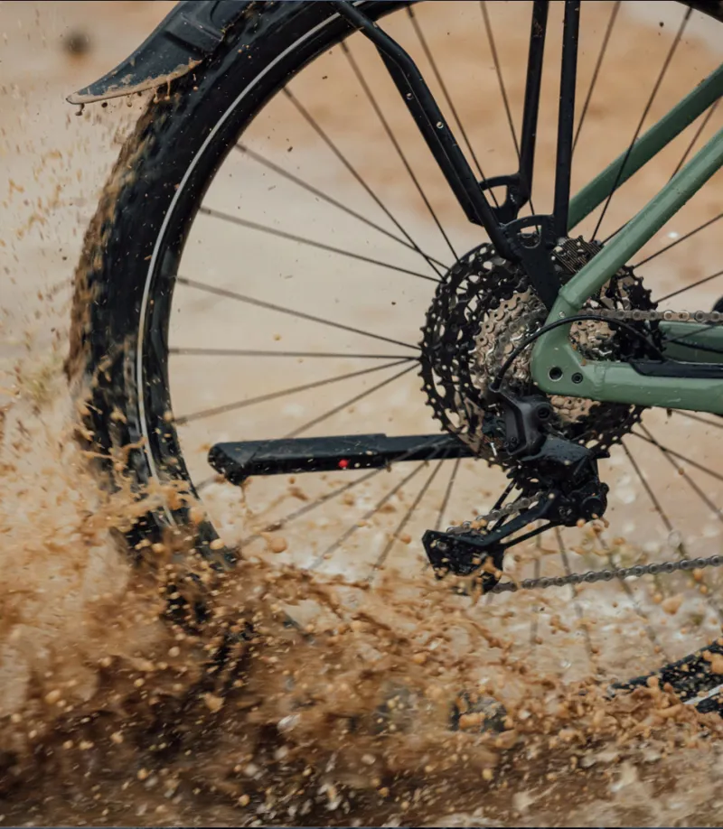 Orbea Kemen Suv 10 Trekking Bike in 3 Colours-9