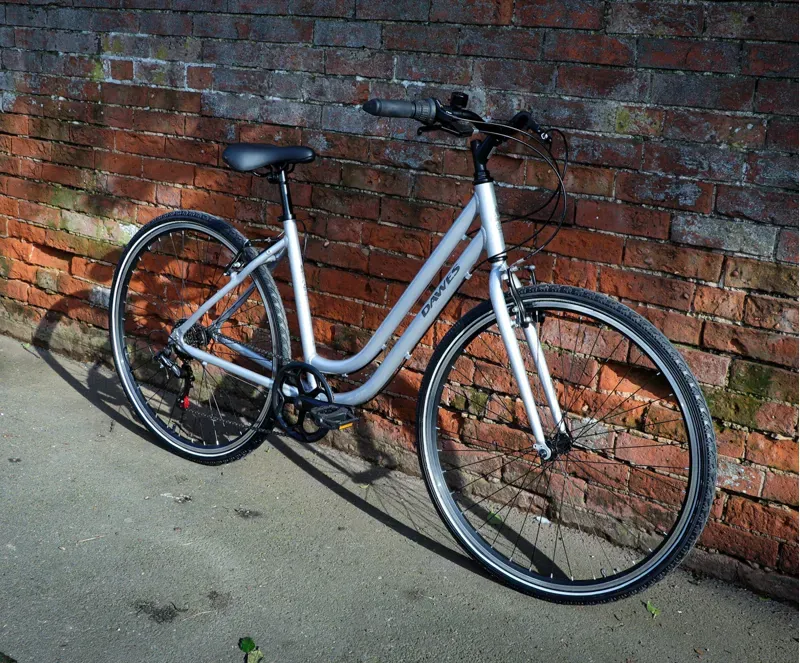 Dawes Venture 1.0 Cross Lowstep Hybrid Bike in Grey-1