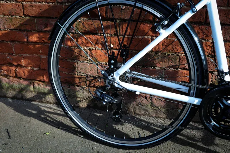 Dawes Venture 2.0 Lowstep EQ Hybrid Bike in White-4