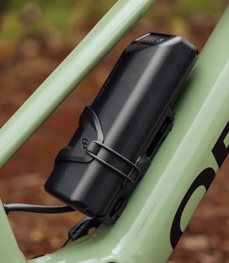 2023 Orbea Kemen 40 Urban Trekking E-Bike in 3 Colours-7