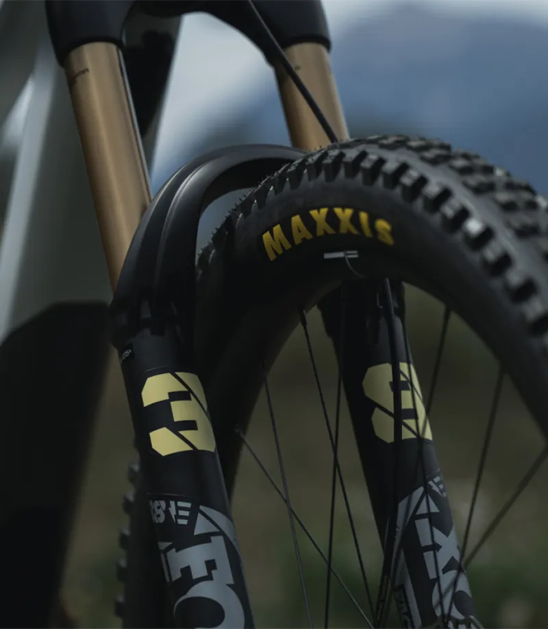 2024 Orbea Wild H10 Mountain E-bike In Corn Yellow/Night Black-9