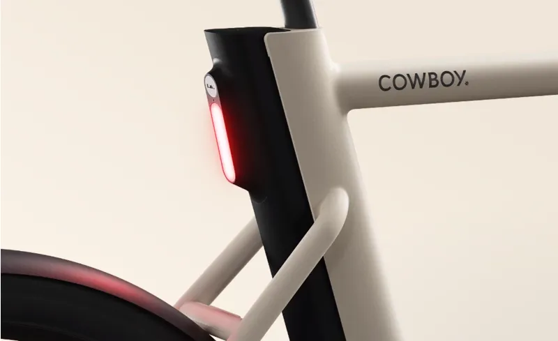 Cowboy 4 Cruiser Performance / Connect / Full E-bike in Black-6