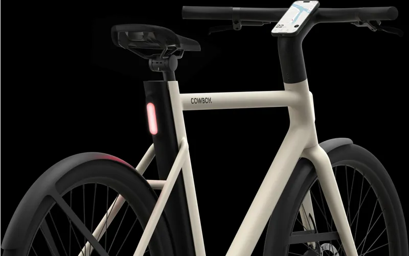 Cowboy 4 Cruiser Base E-bike in Black-4