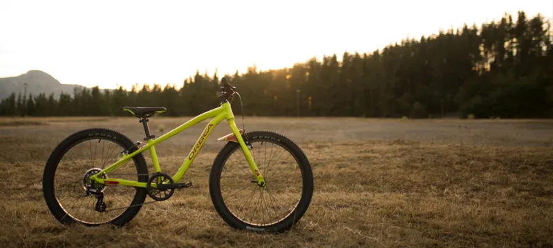 2023 Orbea Mx 24 Team Youth Bike in Purple/Mint -6