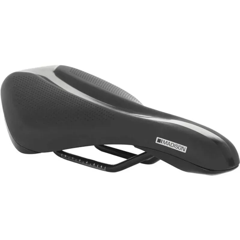Roam Explorer Saddle Standard Fit in Black