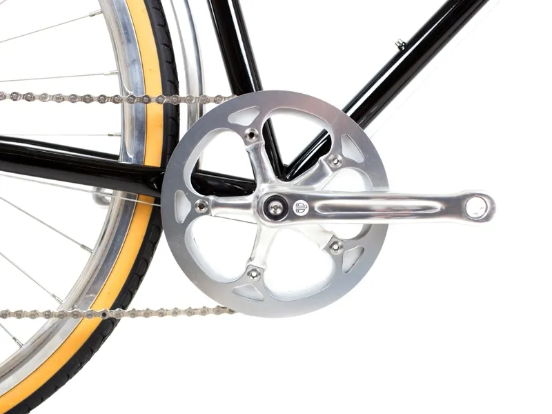 BLB Butterfly 8 Speed Town Bike in Black-2