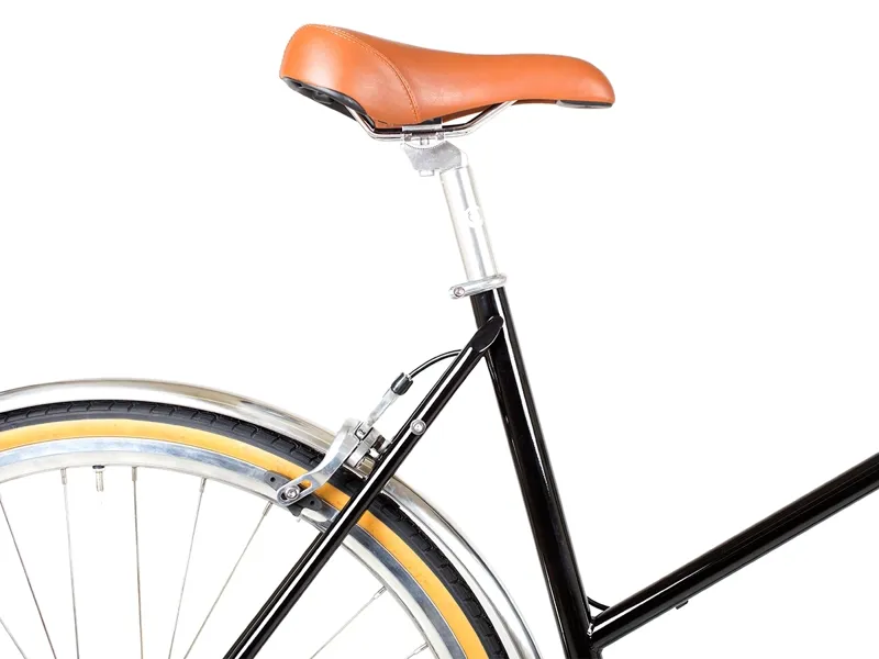 BLB Butterfly 8 Speed Town Bike in Black-4