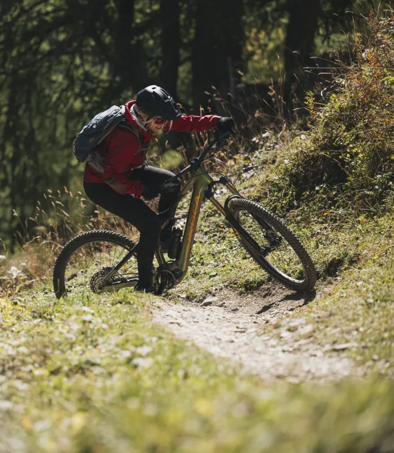 2024 Orbea Outlet Rise H30 Mountain e-Bike in 3 Colours-10