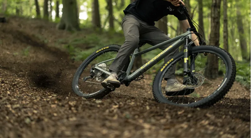 NEW 2025 Orbea Laufey H30 Mountain Bike In 3 Colours-12