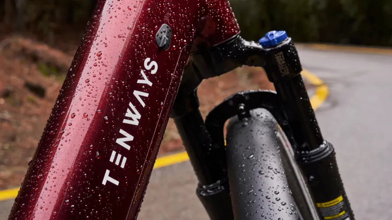 Tenways AGO AIR Electric Hybrid Bike in Midnight Black-7