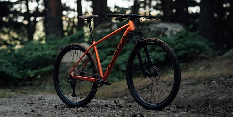 NEW - Onna 20 Mountain Bike in Burning Red - Black Matt-7