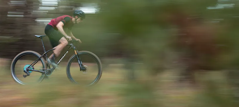 Orbea Alma H30 Hardtail Mountain Bike in 3 Colours-12