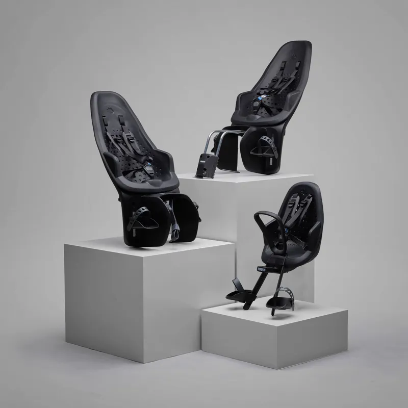 New - Thule Yepp 2 Maxi Child Seat in Navy Blue Rack Mounted-7