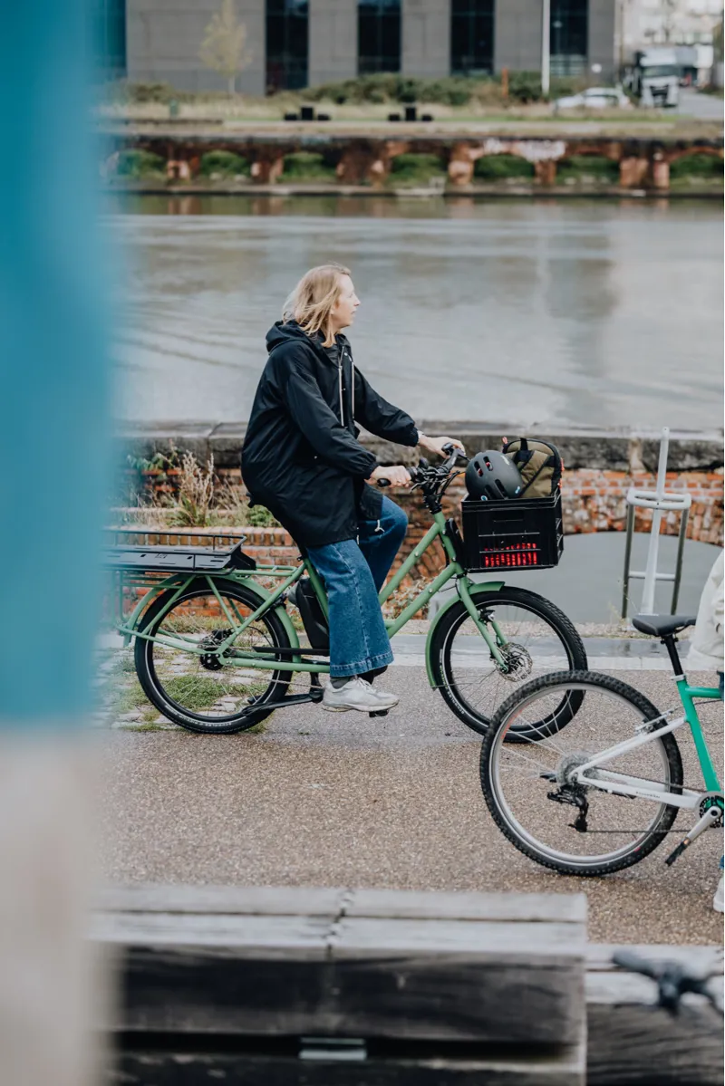 Veloe Multi Shimano EP6 630Wh e-Cargo Bike with Nexus 5E in 5 Colours-7