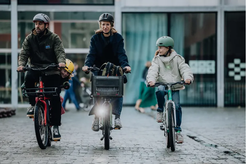 Veloe Multi Bosch Cargo Line 545Wh e-Cargo Bike with Enviolo Heavy Duty Gates CarbonDrive CDX in 5 Colours-5