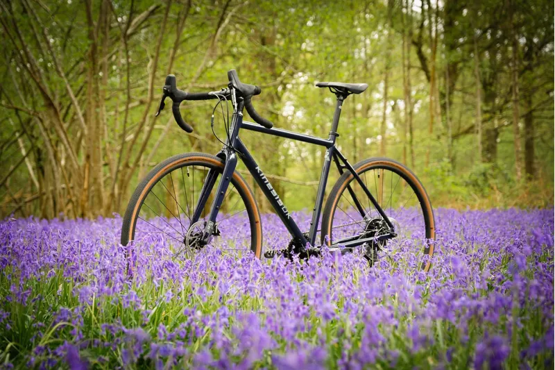 Kinesis G2 Gravel Adventure Bike in Midnight Blue-4