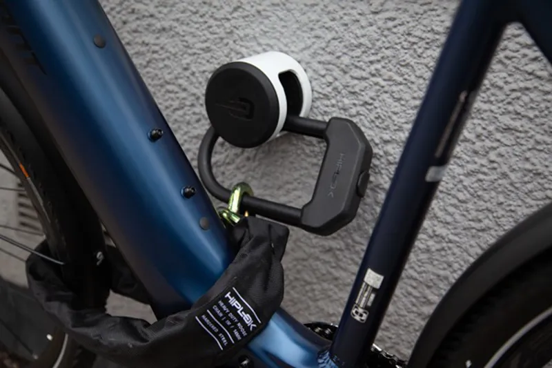 Hiplok Dxxl Sold Secure Diamond D-Lock / Chain Combo in Black-2