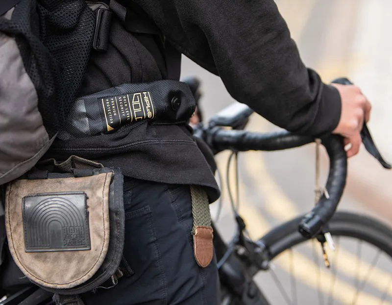 Hiplok Gold Wearable 10mm x 85cm Sold Secure Gold Chain Lock in Black-4