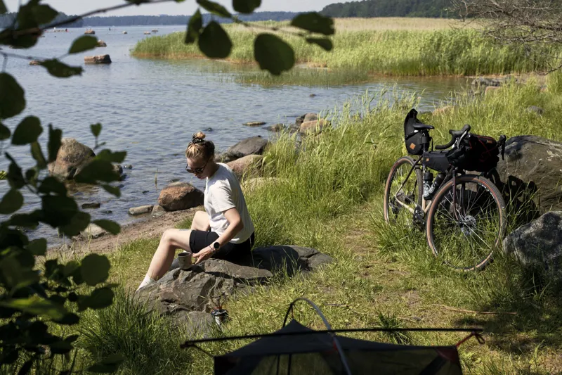 Pelago Stavanger Adventure Road Bike in Lila Metal-12