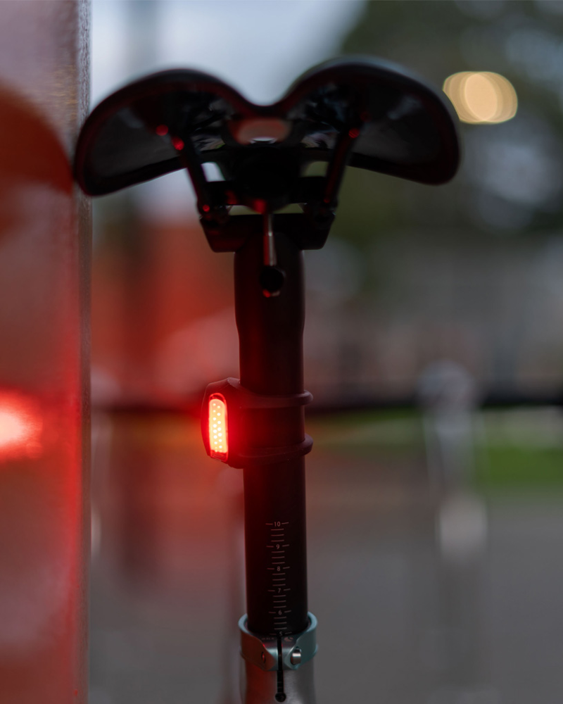 Knog Frog V3 Twinpack Lights in Coral-6