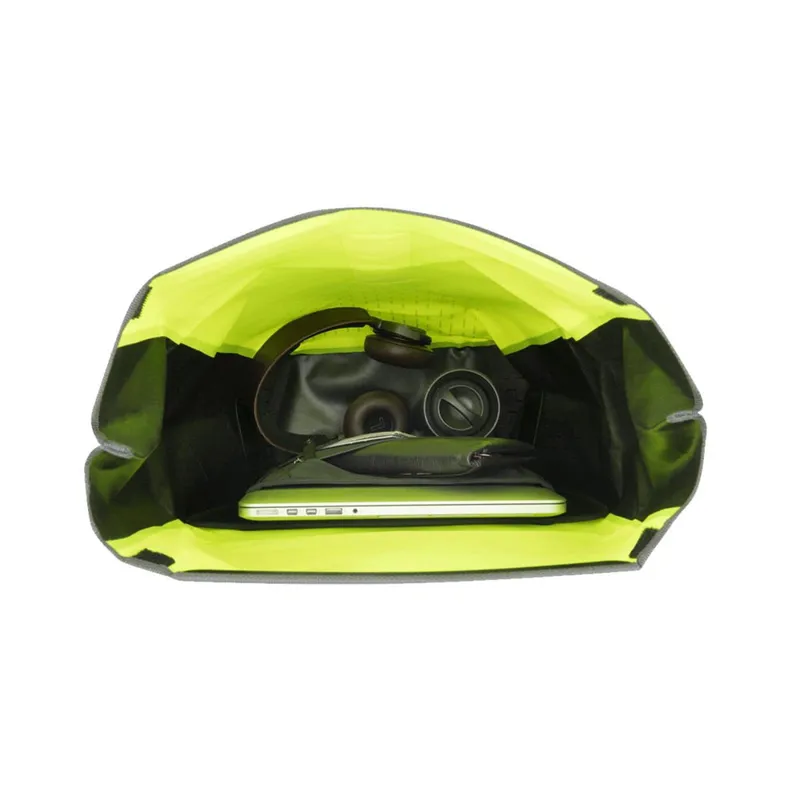 Altura Thunderstorm City 20L Pannier in Yellow-3