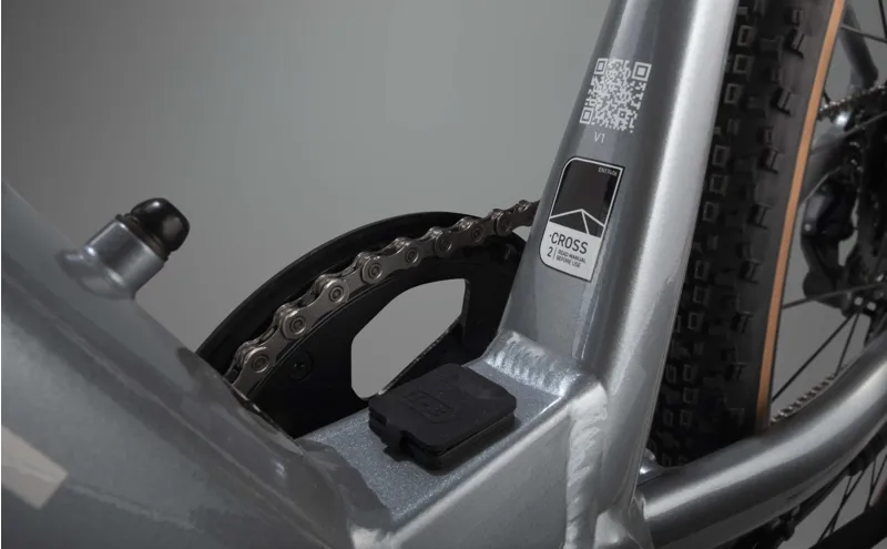 NEW - Whyte RHeO 2 ST eCity and Leisure eBike in Gloss Silver-7