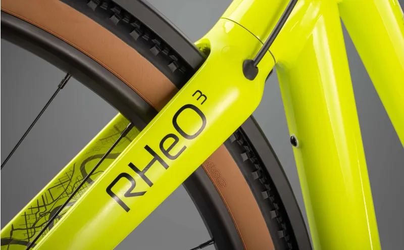 NEW - Whyte RHeO 3 eCity and Leisure Bike in Gloss Lime-8