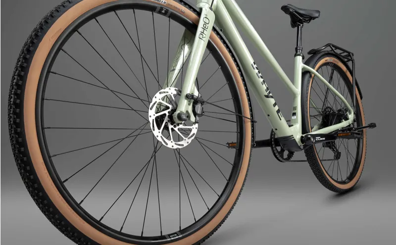 NEW - Whyte RHeO 3 ST eCity and Leisure eBike in Gloss Sage Green-5