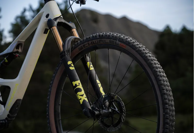 NEW - Orbea Occam SL M10 Mountain Bike in Ivory White - Nickel-7