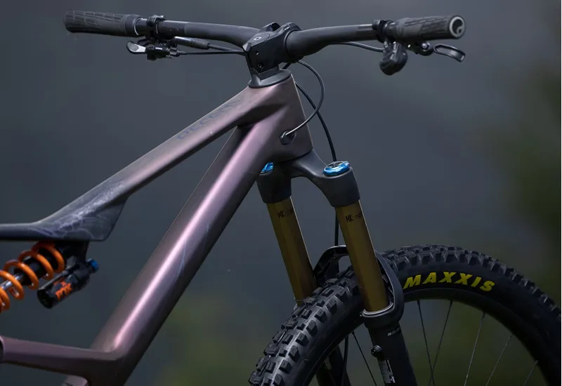 NEW - Occam Lt M-10 Mountain Bike in Sunset Carbon View - Black Matt-8