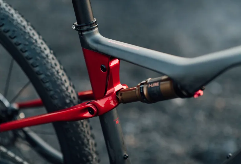 NEW 2025 Orbea Oiz M21 Mountain Bike In 3 Colours-12