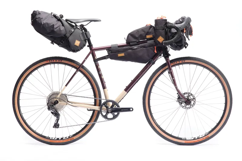 Pelago Stavanger Adventure Road Bike in Charcoal Walnut-5