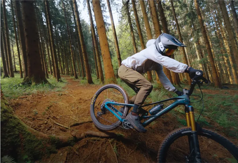 NEW - Orbea Rallon E10 Mountain Bike in Aloha Green - Fantasy Purple Carbon View-8