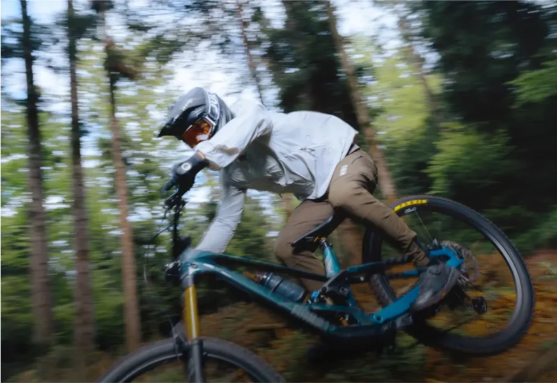 NEW - Orbea Rallon E10 Mountain Bike in White Chic - Diamond Black-9