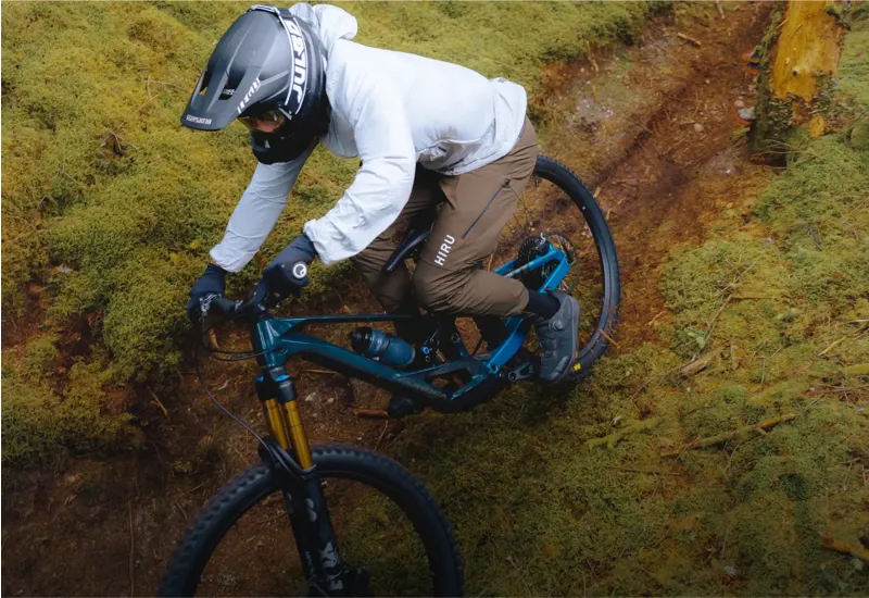 NEW - Orbea Rallon E- Team Mountain Bike in Aloha Green - Fantasy Purple Carbon View-11