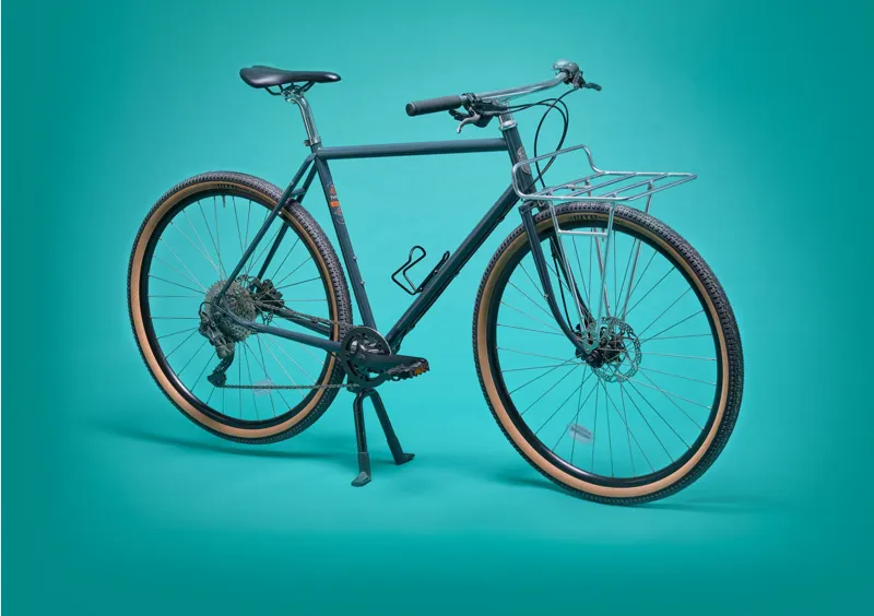 Pelago Silvo Go-Anywhere Commuter Bike in Eliel Green