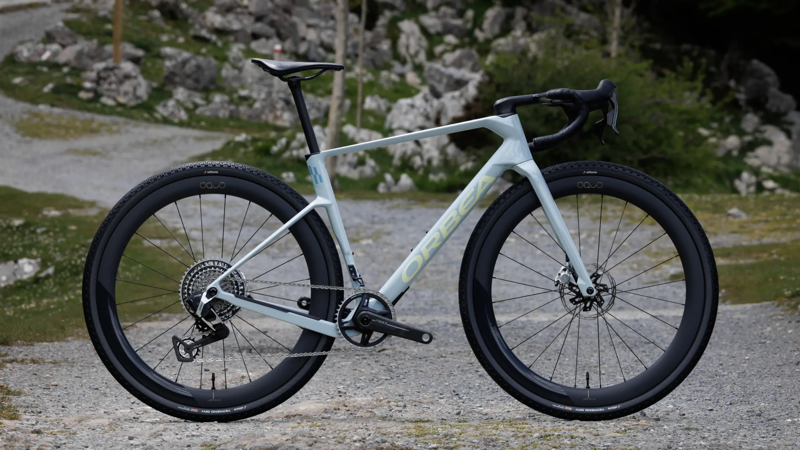 New 2026 Orbea Terra Race M31eLTD 1X Gravel Bike in Frozen Concrete-3