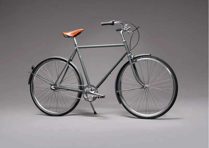 Pelago Bristol 3 Speed Hub Urban City Bike in Traffic Grey