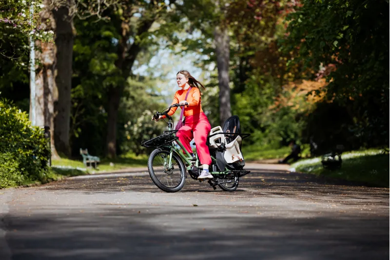 Veloe Multi-Lungo Shimano EP6 e-Cargo Bike with Enviolo HD 504Wh CarbonDrive CDX in 5 Colours-13