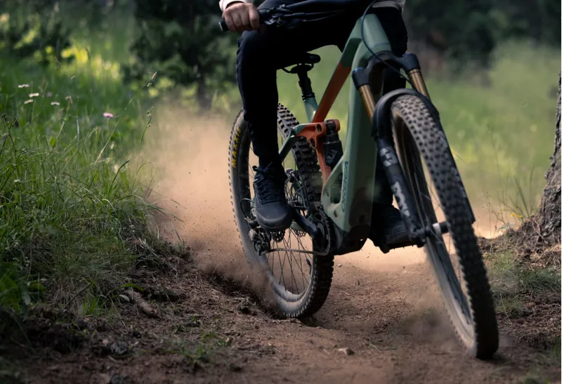 NEW 2025 Orbea Wild St H20 E-Mountain Bike In 2 Colours-11