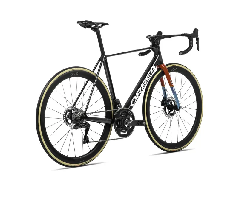2024 Orbea Orca M10i Replica - OQUO RP45LTD Lotto - Dstny Road Bike-2