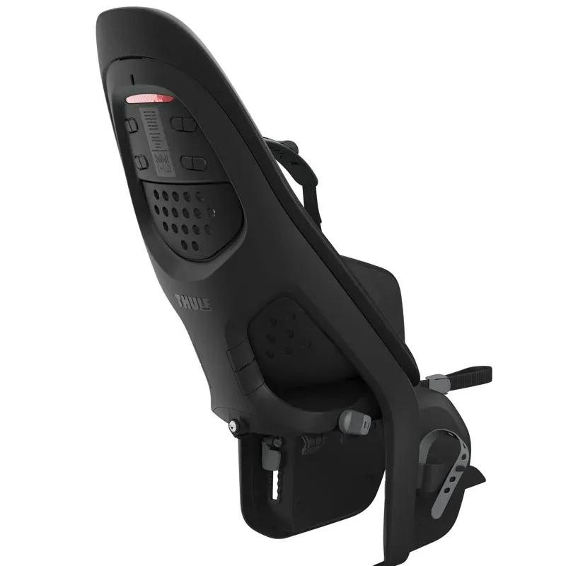 Thule Yepp 2 Maxi Child Seat in Midnight Black Rack Mounted-1