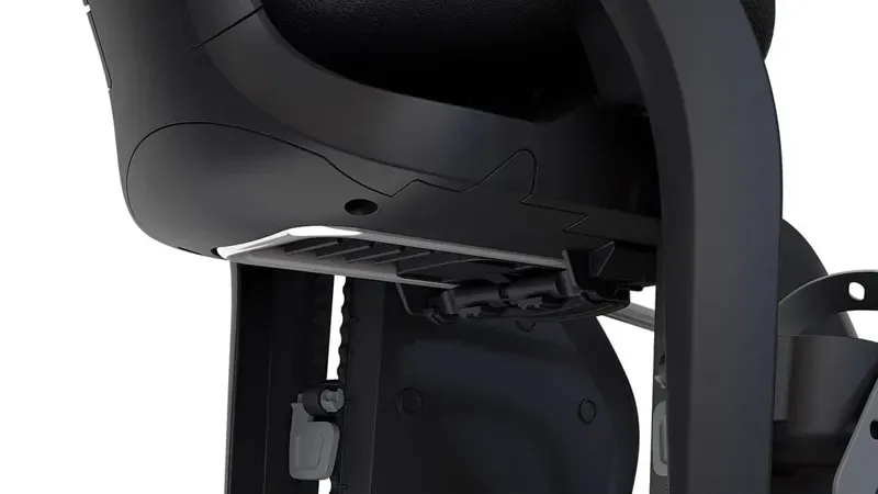 Thule Yepp 2 Maxi Frame Mount Child Bike Seat in Black-4